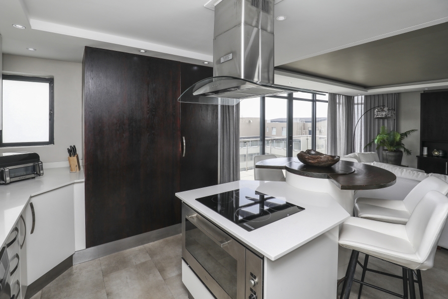 3 Bedroom Property for Sale in Table View Western Cape